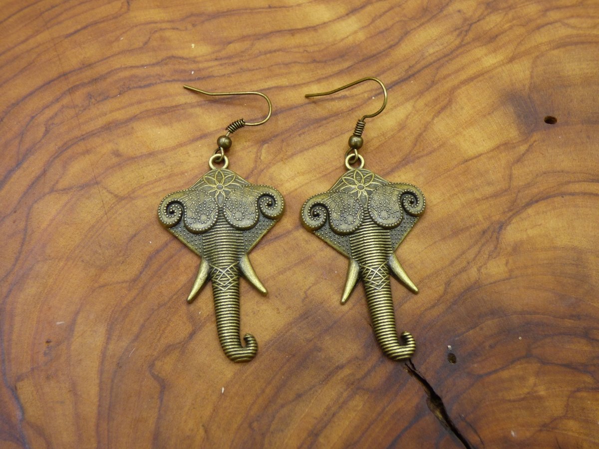 Elefanten Ohrringe aus Antik Bronze ~Goa ~Hippie ~Vintage ~Indien ~Boho ~Ethno ~Sonne - Art of Nature Berlin