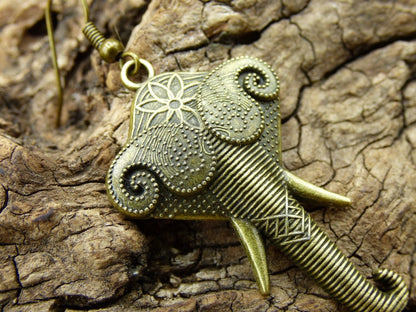Elefanten Ohrringe aus Antik Bronze ~Goa ~Hippie ~Vintage ~Indien ~Boho ~Ethno ~Sonne - Art of Nature Berlin