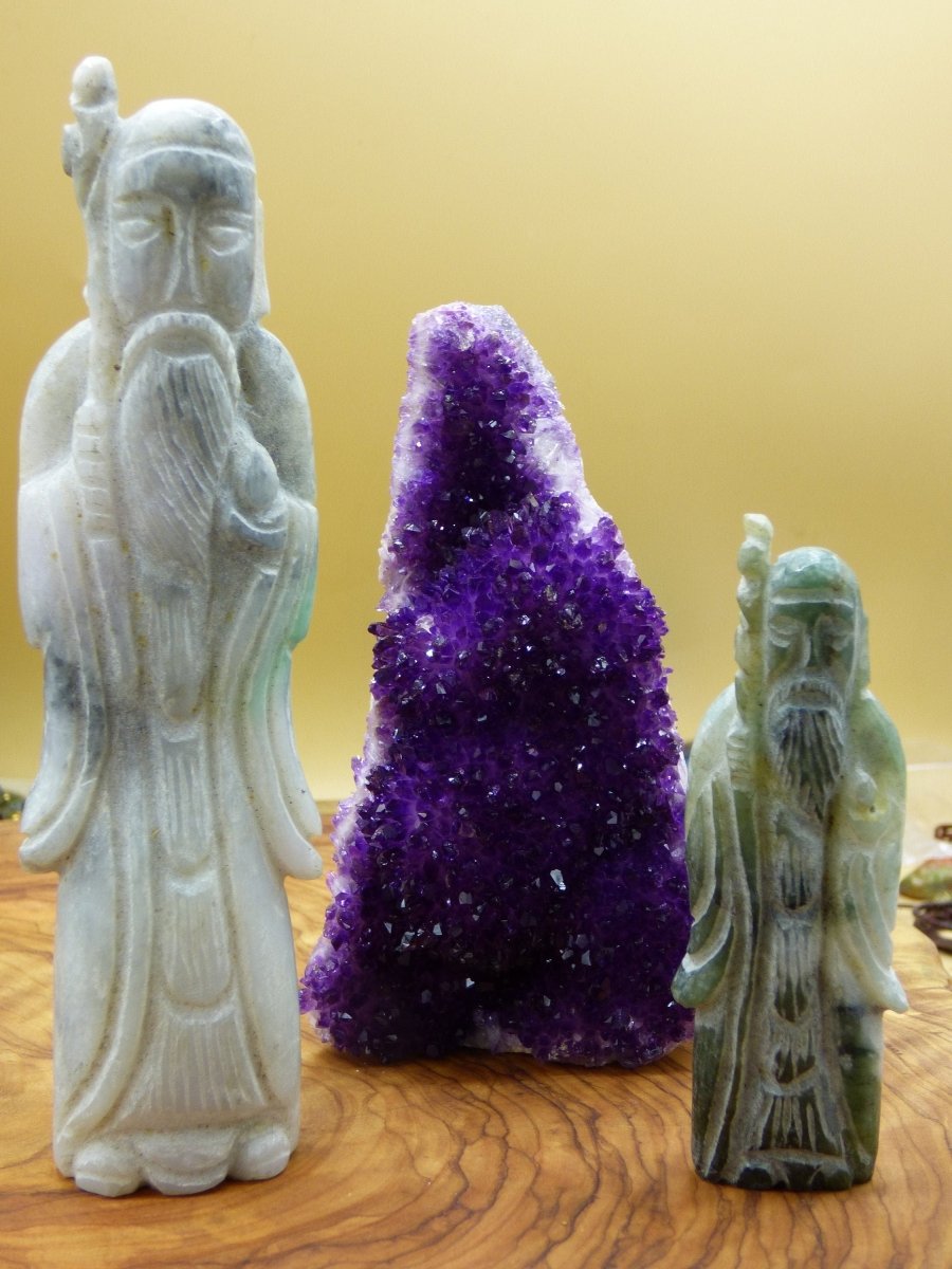 Figur Heiliger Mann ~ Jade (Burma) ~ Magisch Edelstein & Deko Crystal Meditation HIPPIE GOA Boho Ethno Heilstein Gandalf Alter Mann Wanderer - Art of Nature Berlin