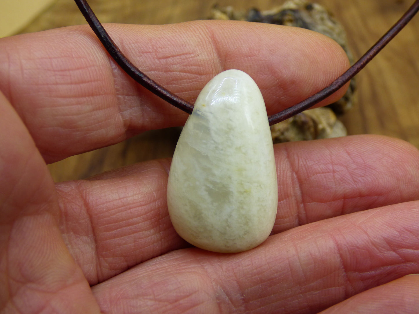 Moonstone / Moonstone ~ Gemstone Necklace ~HIPPIE ~GOA ~Boho ~Tibet ~Ethno ~Nature ~Protection ~Healing Stone