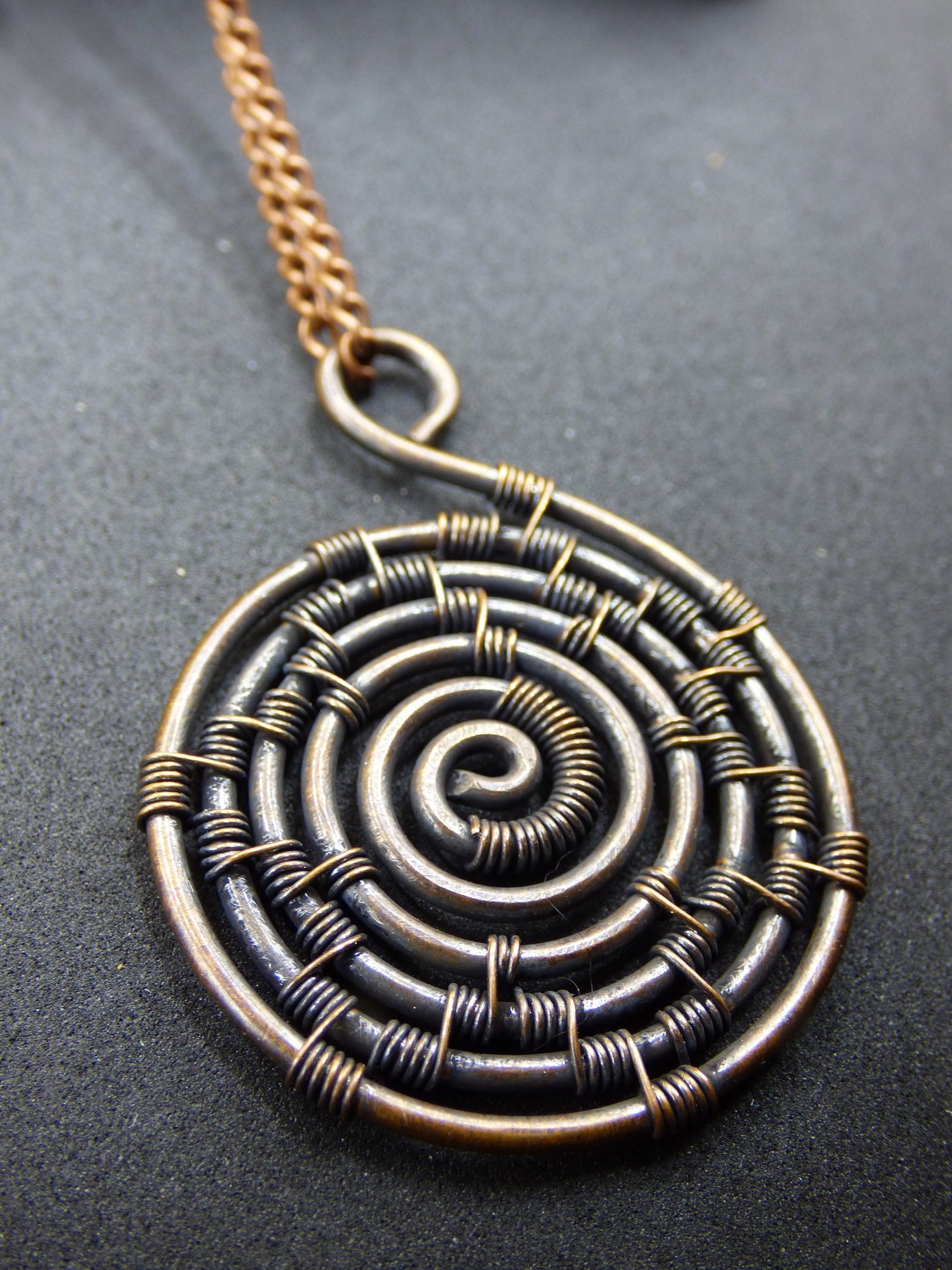 Spiral ~ pendant made of copper *~Wire~* ~ chain ~HIPPIE ~GOA ~Boho ~Ethno ~Nature ~Energy ~Chakra ~Geometry